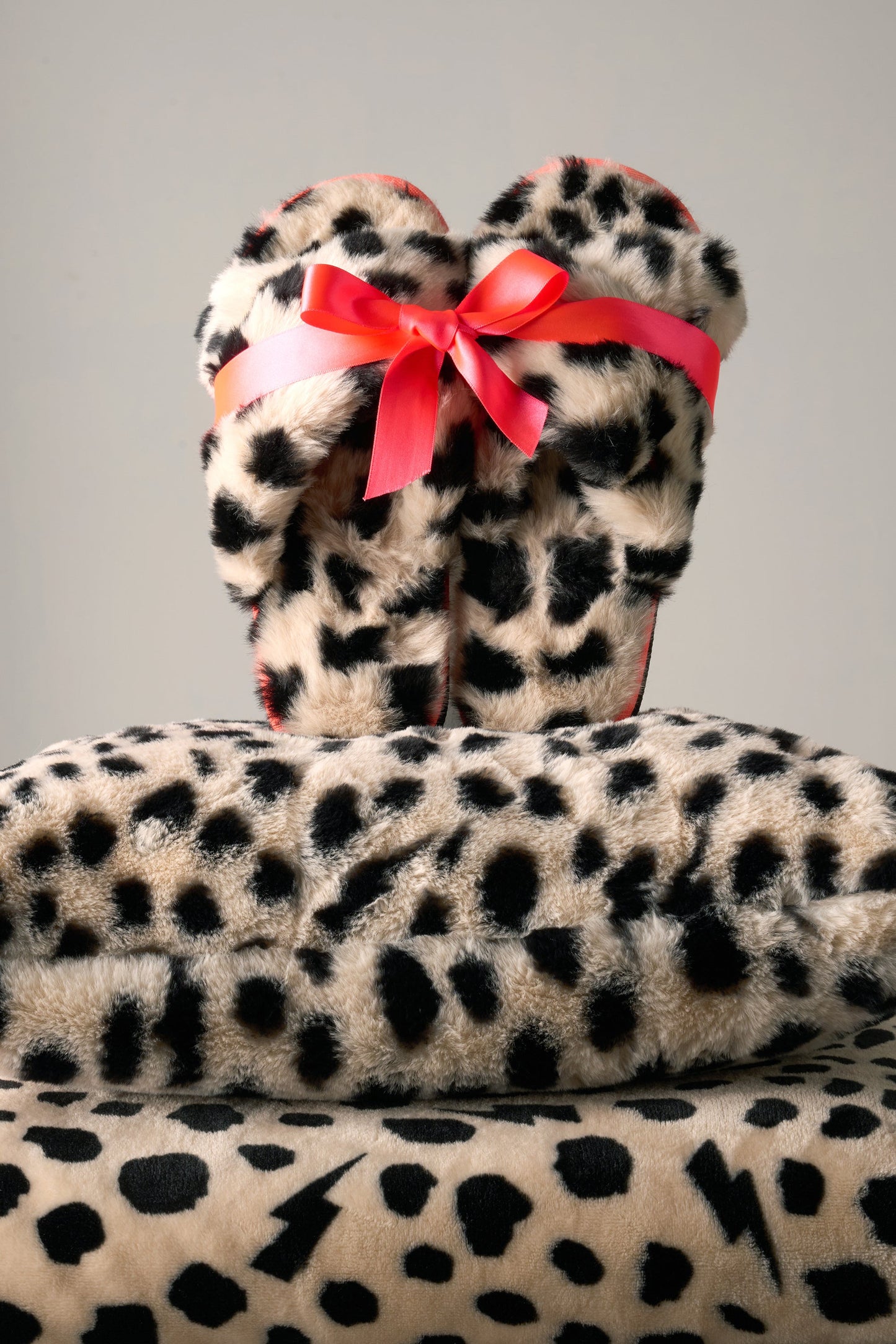 Cream with Black Cheetah Faux Fur Cushion Cover