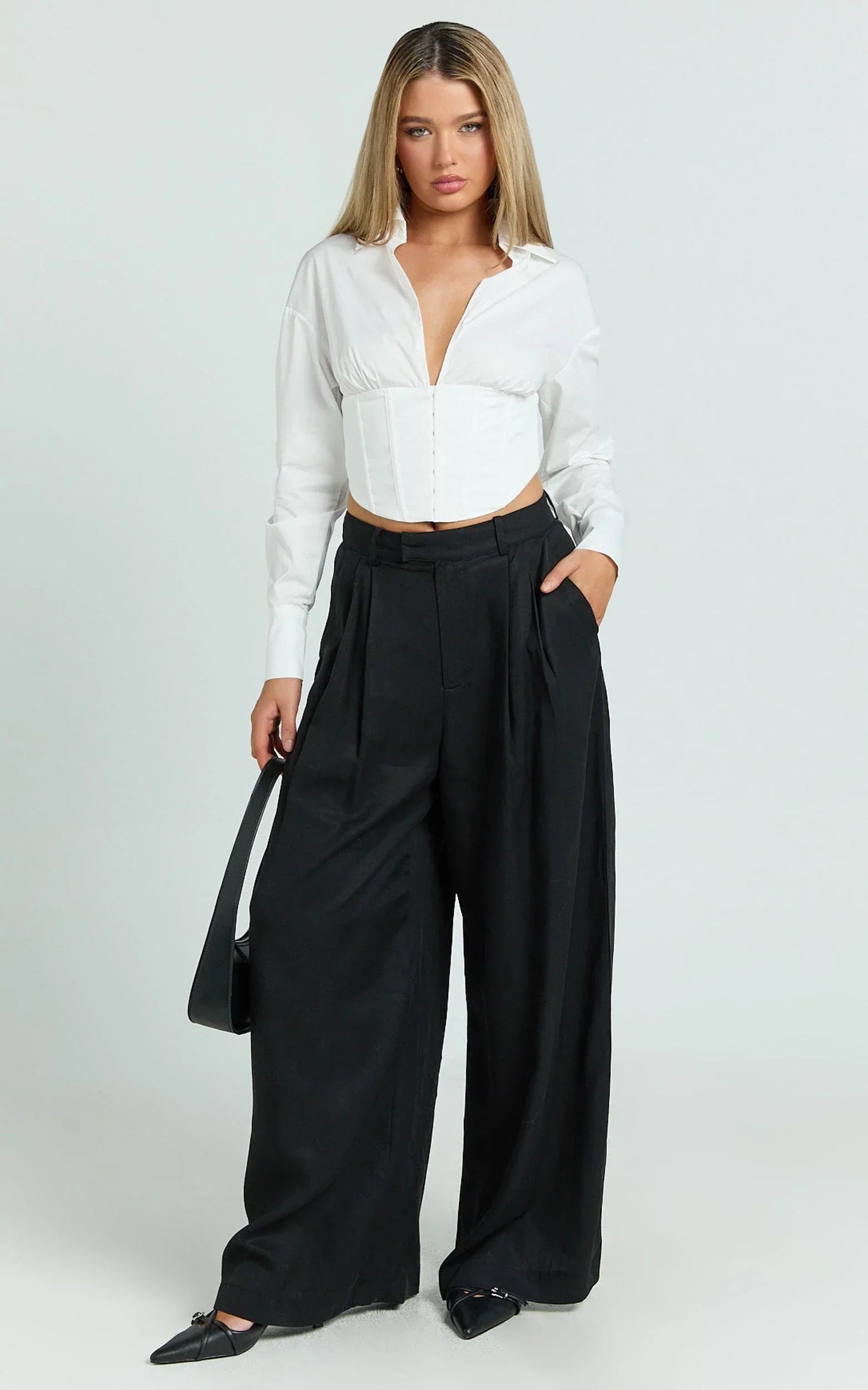 Jacintha Top - Hook and Eye Front Shirt Top in White