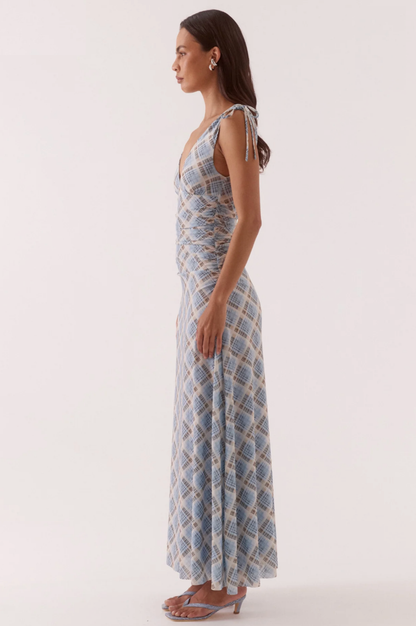 Novalyn Dress