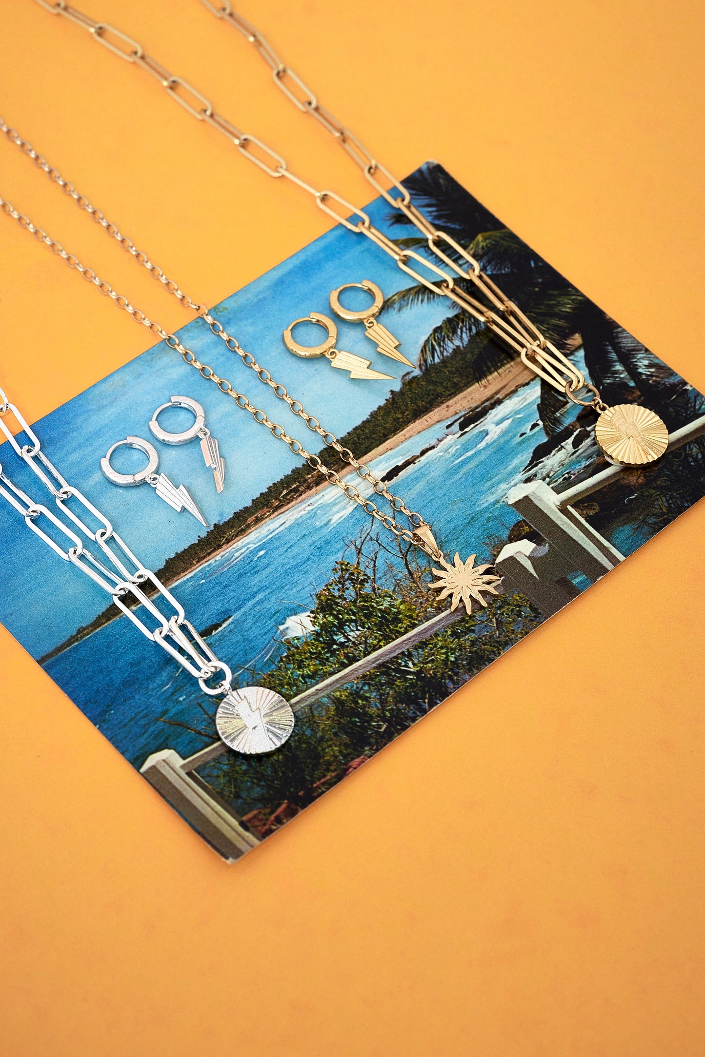 Gold Circle Bolt Pendant Necklace
