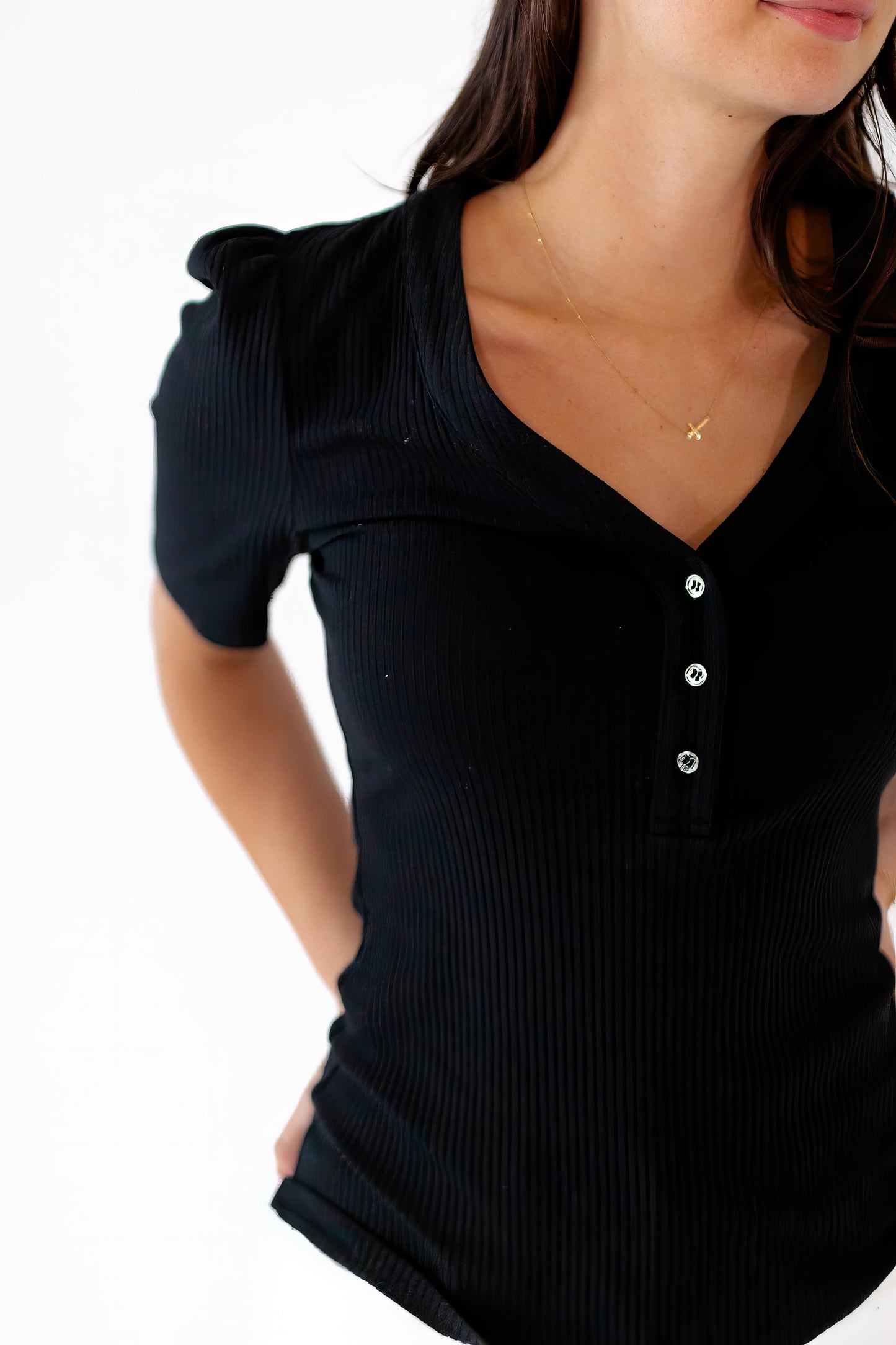 Sloane Ribbed Button Detail Up